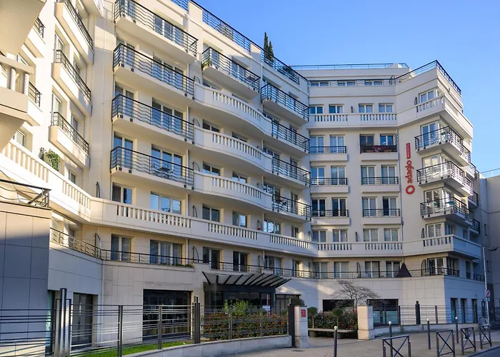 Sweet\'Issy - Balcon - Parking - Climatisation - Wifi - Mybestloc