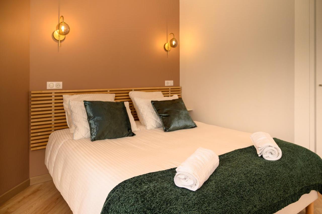 Apartment Sweet'issy - Balcon - Parking - Climatisation - Wifi - Mybestloc Issy-les-Moulineaux