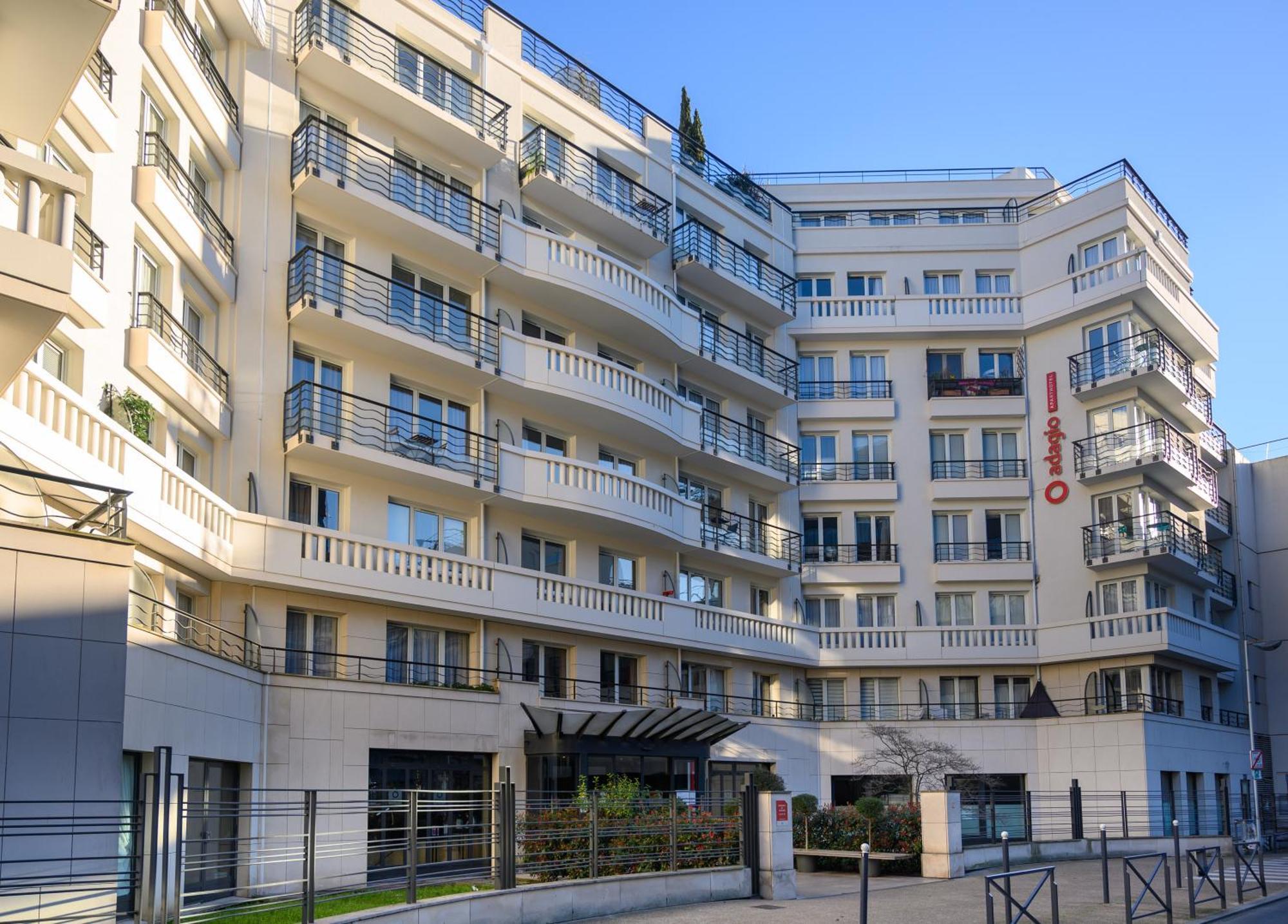Apartment Sweet'issy - Balcon - Parking - Climatisation - Wifi - Mybestloc Issy-les-Moulineaux